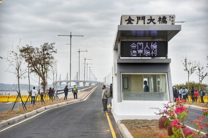 2022冬遊金門|金門三天兩夜吃喝玩樂大推薦 金門第一租車品牌 金豐租車優質服務 金門大橋開通現場直擊!西莉亞玩樂人生 073.jpeg