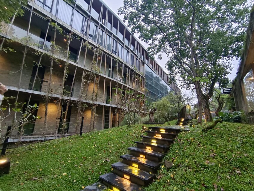 395304.jpg - 【苗栗.泰安】泰安溫泉推薦。泰安觀止溫泉會館。大眾池超美清水模建築超好拍