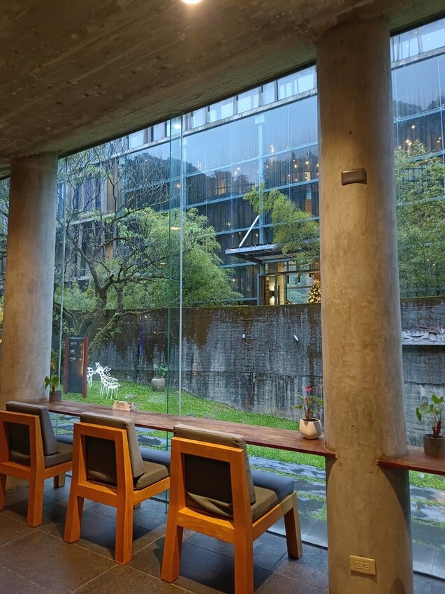 394923.jpg - 【苗栗.泰安】泰安溫泉推薦。泰安觀止溫泉會館。大眾池超美清水模建築超好拍