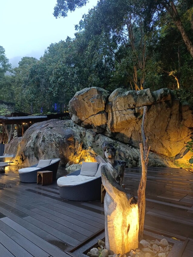 395296.jpg - 【苗栗.泰安】泰安溫泉推薦。泰安觀止溫泉會館。大眾池超美清水模建築超好拍