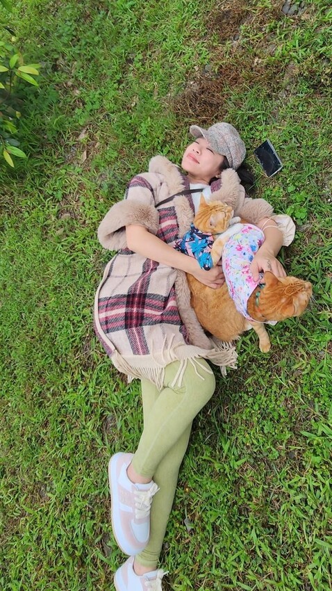 392011.jpg - 【宜蘭.員山】太平山下的寵物樂園。豐盛愛玉店家免費招待品嘗愛玉+逛愛玉園解說愛玉生長史