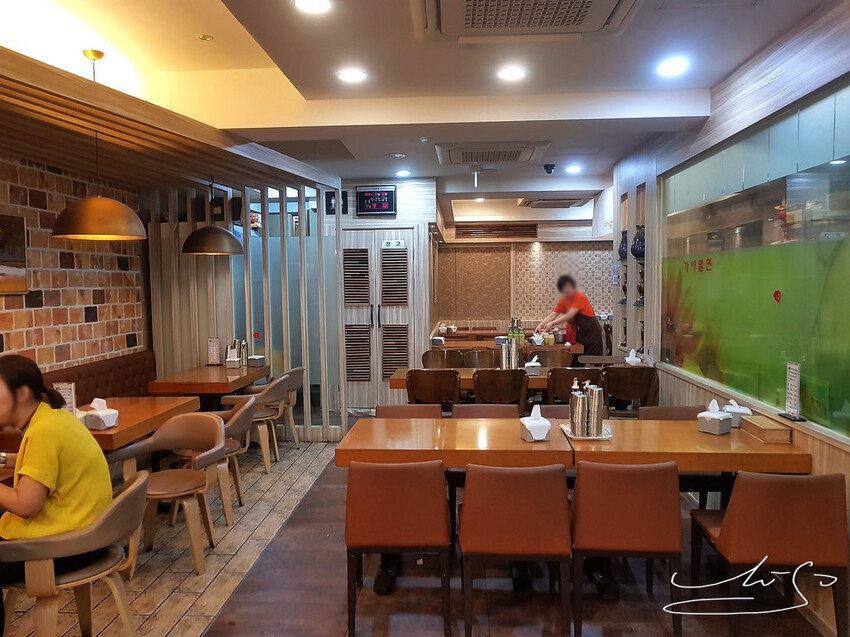 【南浦洞必吃】奶奶伽倻小麥冷麵 할매가야밀면 ➤ 南浦洞美食,食尚玩家也來吃,冰涼涼的水冷麵冬天也好吃!