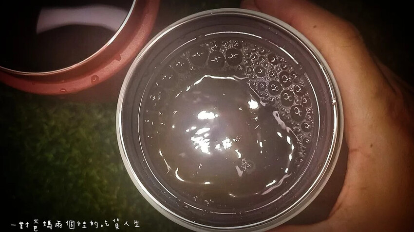 WOKY保溫杯│沃廚│手提激凍輕芯鈦瓷易潔層渾圓杯│升級大容量、超強保冰保溫效果、輕芯鈦瓷易潔層讓飲品呈現最佳狀態！ - 吃貨閔爸-一對爸媽兩個娃的吃貨人生