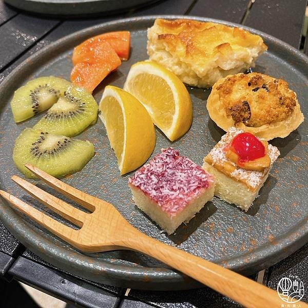 IMG_0009.JPG IMG_0009.JPG