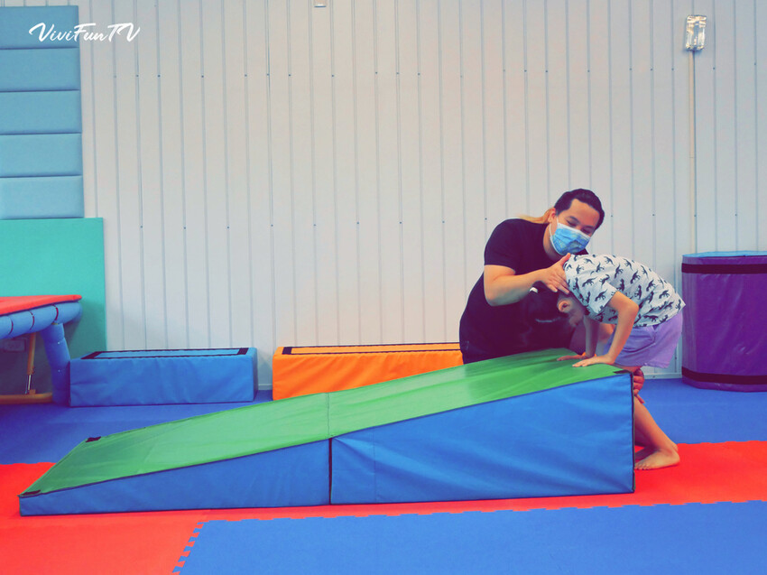 【米米瘋】台中北屯樂飛兒童體適能中心，開啟孩子的樂飛基因，發現彈翻快樂時光！體適能心得分享