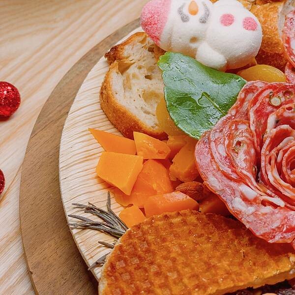 宅配美食 法國依思尼乳酪 The Little Graze Garden 小花園 7.jpeg