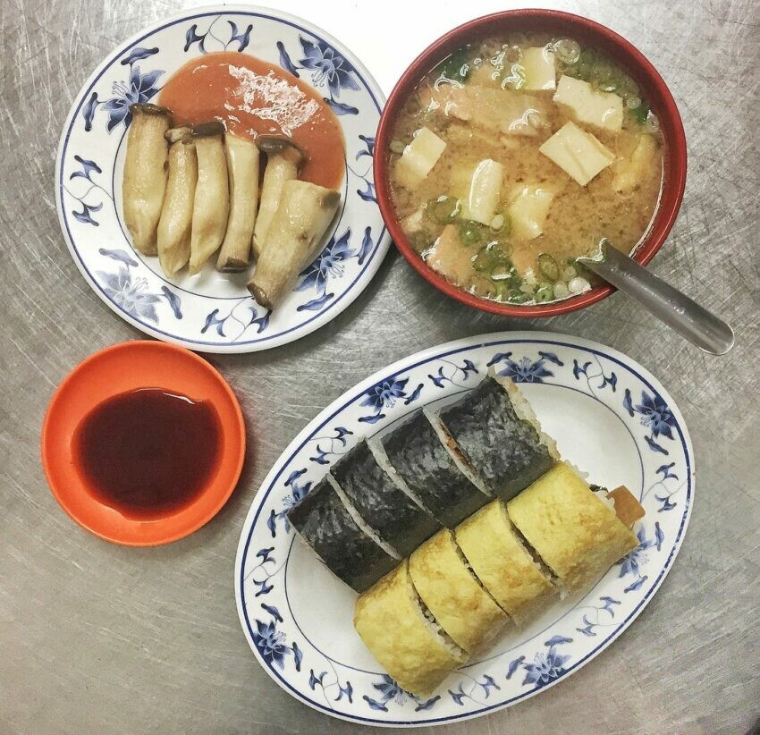 通化夜市美食推薦_今日壽司店