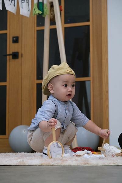 Loop Bakery 圈圈∥不用萬元的生日抓週派對∥韓系佈置風格∥費用含攝影師、主持人再加贈送生日蛋糕及木製相框