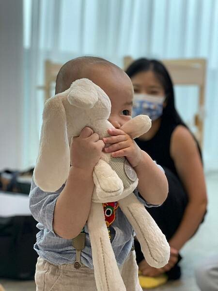 Loop Bakery 圈圈∥不用萬元的生日抓週派對∥韓系佈置風格∥費用含攝影師、主持人再加贈送生日蛋糕及木製相框