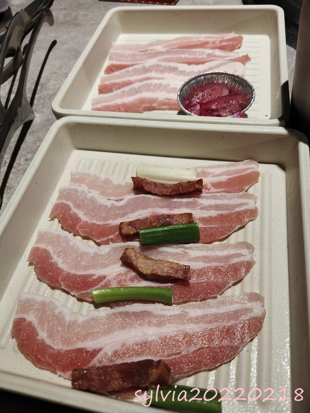 初訪，王品肉次方，吃到飽