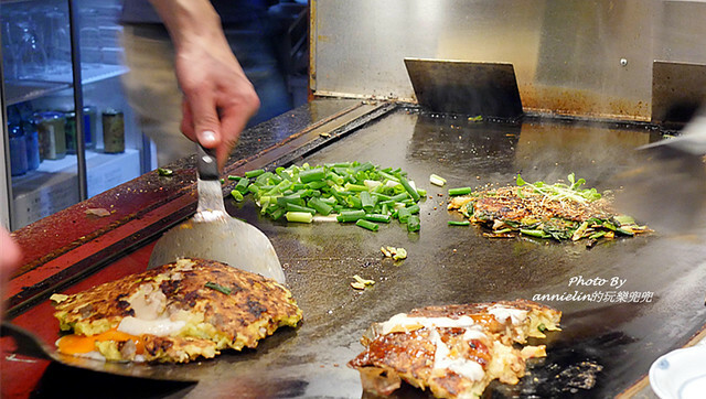 ◎【日本(大阪-道頓堀) 美津の大阪燒】連續三年米其林指南推薦，不管平假日~至少要排半小時才吃得到！
