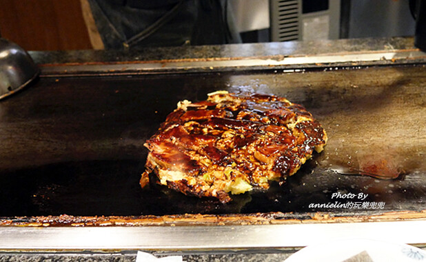 ◎【日本(大阪-道頓堀) 美津の大阪燒】連續三年米其林指南推薦，不管平假日~至少要排半小時才吃得到！