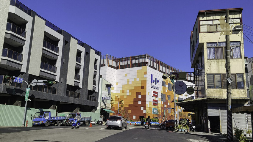 台中三井 LaLaport 2023.1.17 即將試營運 ,停車資訊/館內品牌 周邊美食搶先看!