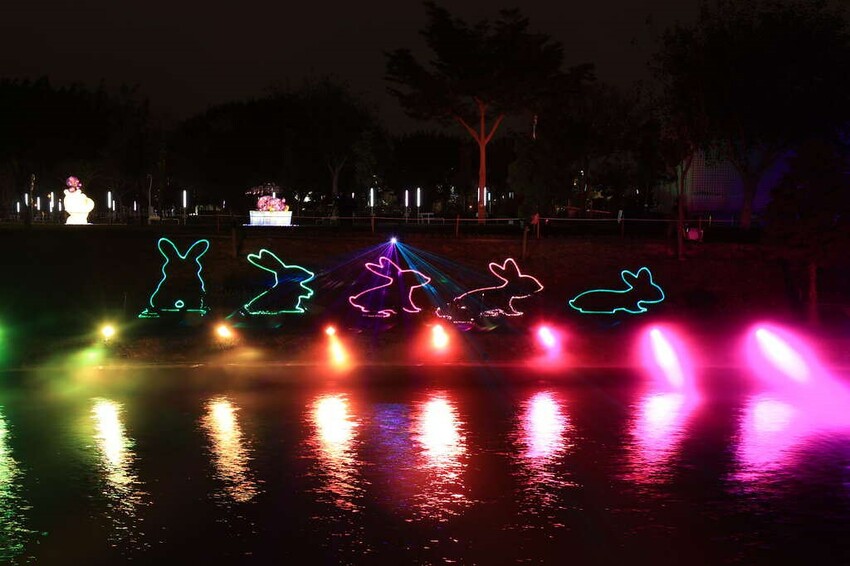 2023台中燈會-  《中央公園》盛大展開，2/4~12日盛大展開，6大主題燈區，逾30座燈組 超可愛啊!