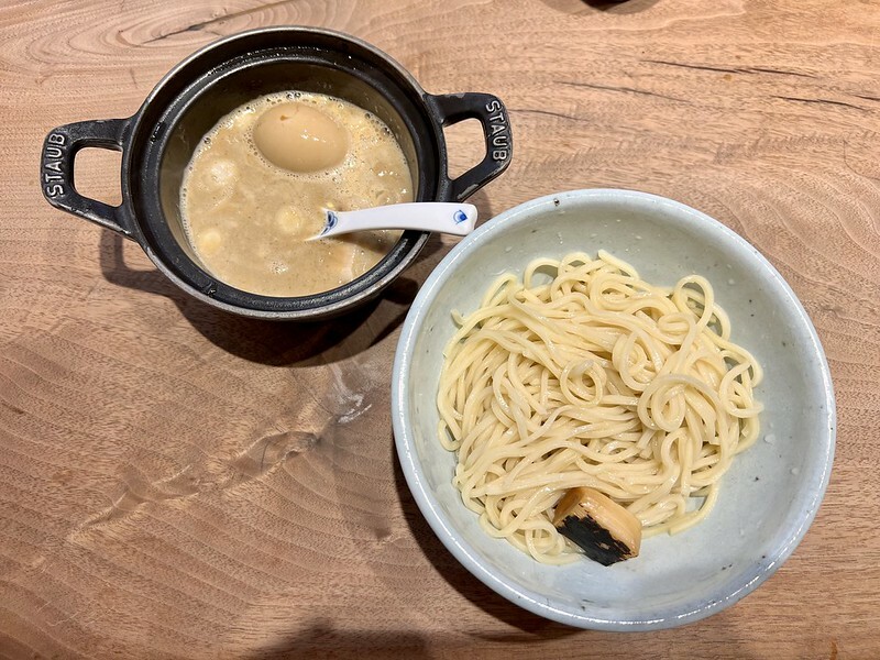 【亞洲,日本,京都】麵屋 高倉二条,一間只聞香味,差一點找不到門入的小店。(京都美食,京都沾麵)