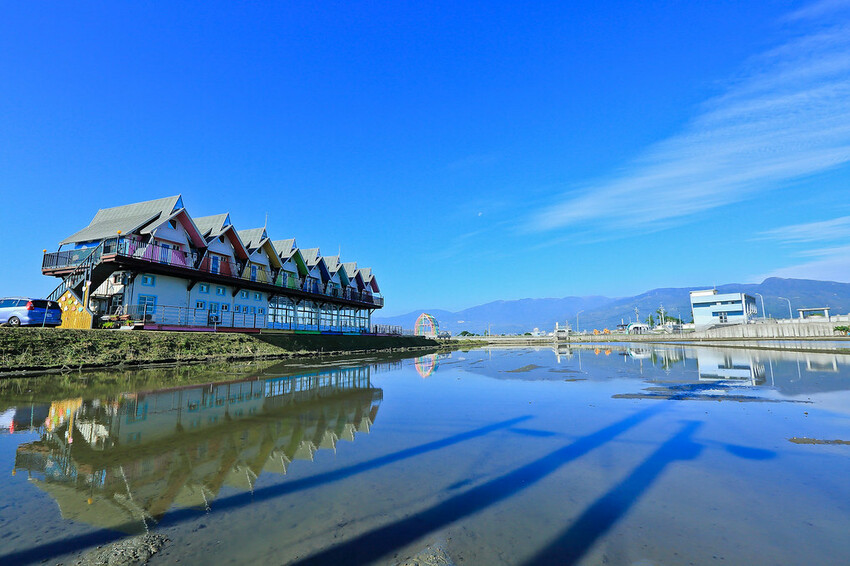 【宜蘭景點】2023員山福園蜊埤湖&羅東運動公園‧落羽松美景│全台10大落羽松秘境之一│礁溪天空島小木屋。金黃