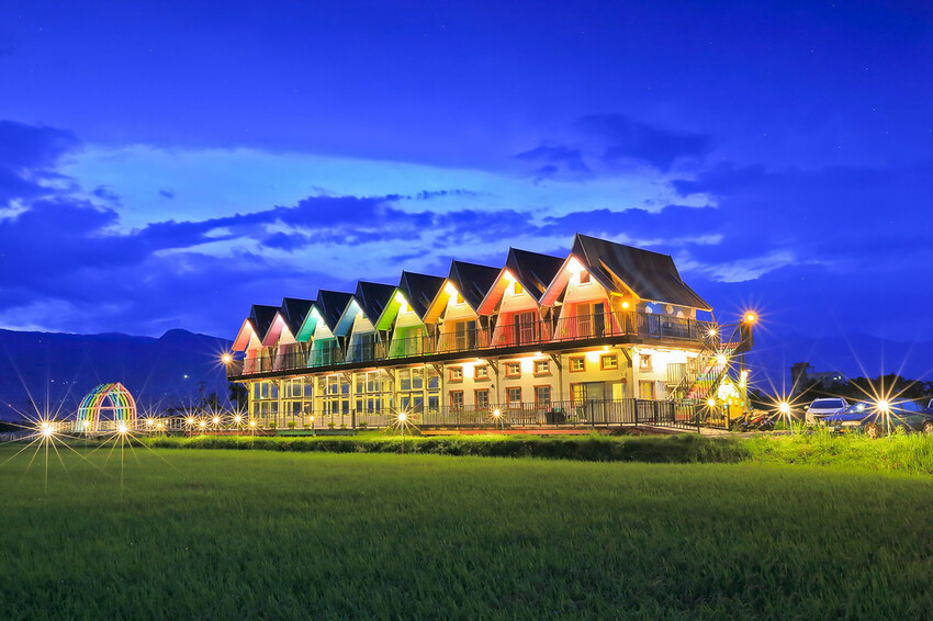 【宜蘭景點】2023員山福園蜊埤湖&羅東運動公園‧落羽松美景│全台10大落羽松秘境之一│礁溪天空島小木屋。金黃