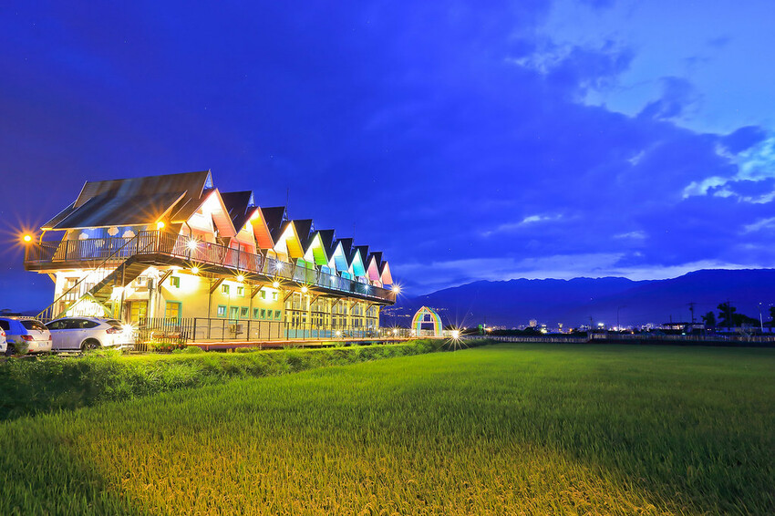 【宜蘭景點】2023員山福園蜊埤湖&羅東運動公園‧落羽松美景│全台10大落羽松秘境之一│礁溪天空島小木屋。金黃