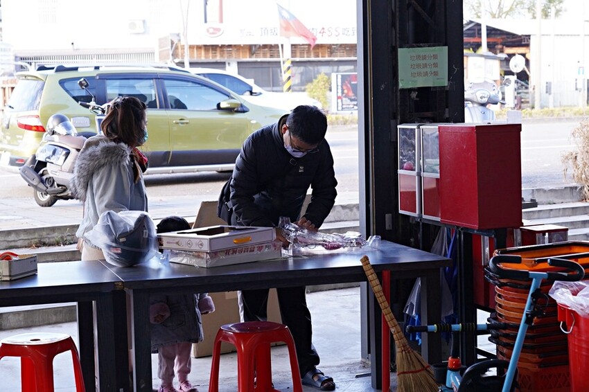 過年買玩具就來這！在地超人氣玩具倉庫，品項超多又便宜，小心走進去就不出來～