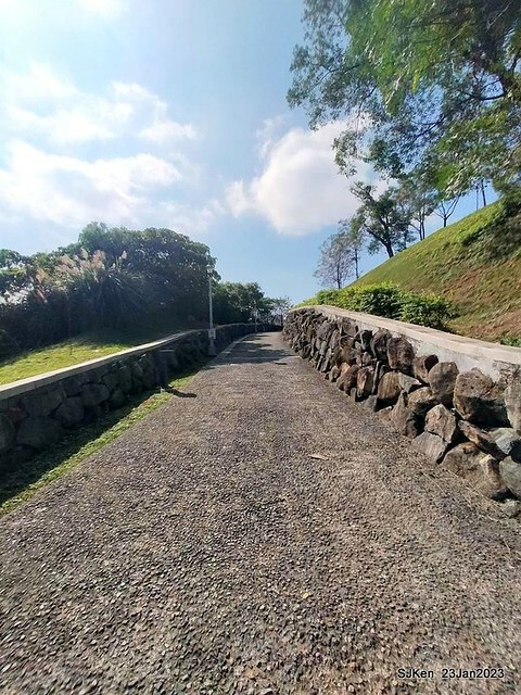 「北投社三層崎花海公園」(Ki-Pataw Shan-Tseng-Chi Park)與北投公園，SJKen , Taipei, Taiwan, Jan 23, 2023.