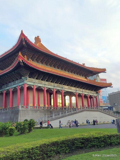 2023正月初一「中正紀念堂」走春賞梅 (Plum blossoms at CKS Memorial Hall), Taipei, Taiwan, SJKen, Jan 23, 2023