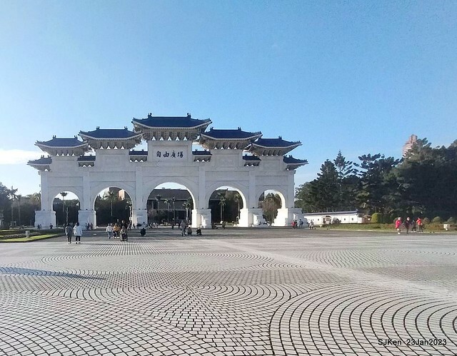 2023正月初一「中正紀念堂」走春賞梅 (Plum blossoms at CKS Memorial Hall), Taipei, Taiwan, SJKen, Jan 23, 2023