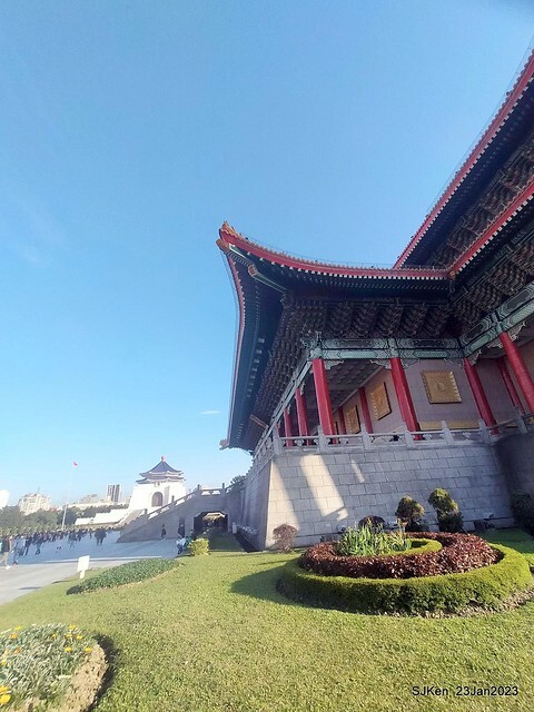 2023正月初一「中正紀念堂」走春賞梅 (Plum blossoms at CKS Memorial Hall), Taipei, Taiwan, SJKen, Jan 23, 2023