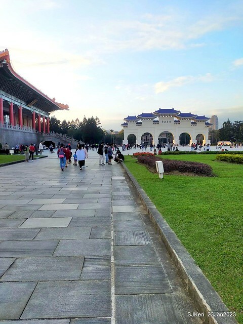 2023正月初一「中正紀念堂」走春賞梅 (Plum blossoms at CKS Memorial Hall), Taipei, Taiwan, SJKen, Jan 23, 2023