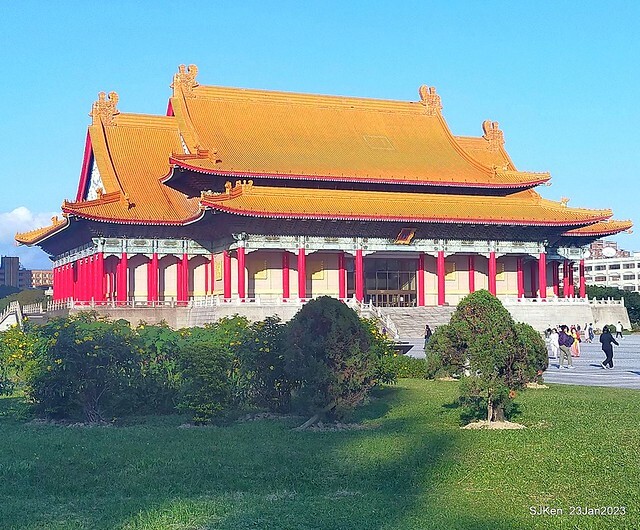 2023正月初一「中正紀念堂」走春賞梅 (Plum blossoms at CKS Memorial Hall), Taipei, Taiwan, SJKen, Jan 23, 2023