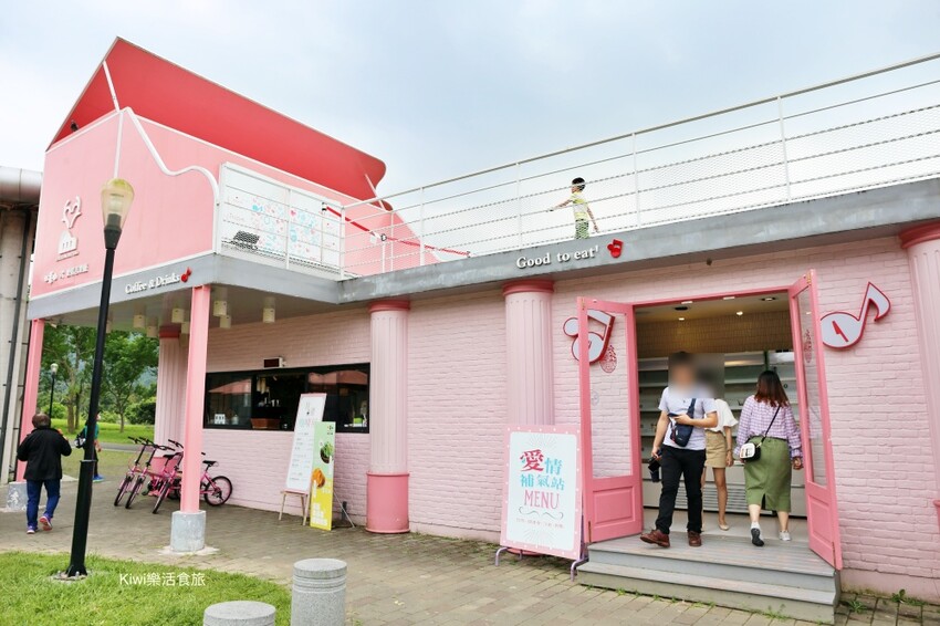 嘉義景點|旺萊山愛情大草原,親子免費景點,免費吃旺萊山鳳梨酥,嘉義阿里山下周邊景點美食