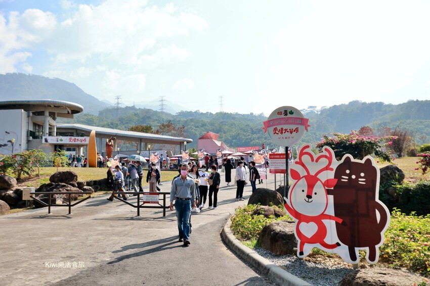 嘉義景點|旺萊山愛情大草原,親子免費景點,免費吃旺萊山鳳梨酥,嘉義阿里山下周邊景點美食