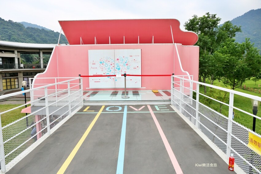 嘉義景點|旺萊山愛情大草原,親子免費景點,免費吃旺萊山鳳梨酥,嘉義阿里山下周邊景點美食