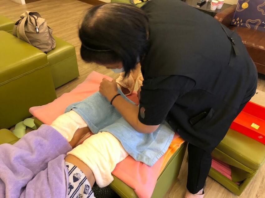 中山區按摩店推薦/台式按摩推薦/綠林足道養生館評價