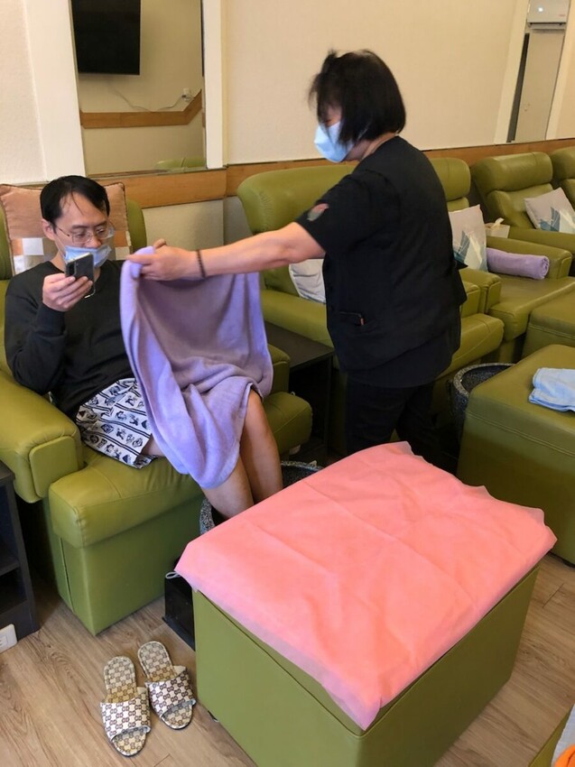 中山區按摩店推薦/台式按摩推薦/綠林足道養生館評價