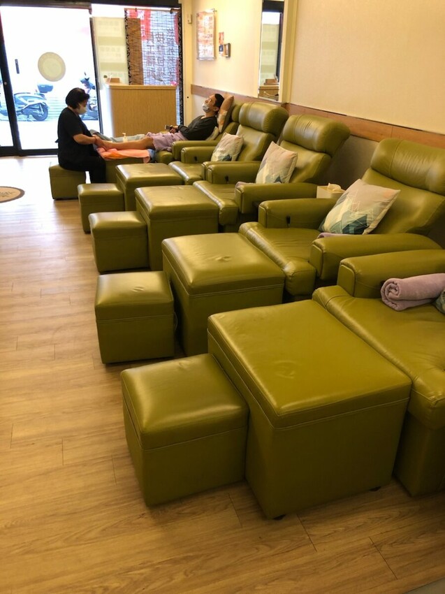 中山區按摩店推薦/台式按摩推薦/綠林足道養生館評價