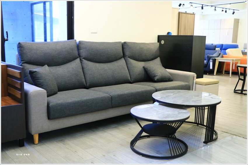 【高雄家具推薦】億家具 批發倉庫 高雄‧在地家具批發商，專人配送組裝，家具款式多樣一次搞定需求 - 敦 小 蓮の食旅錄