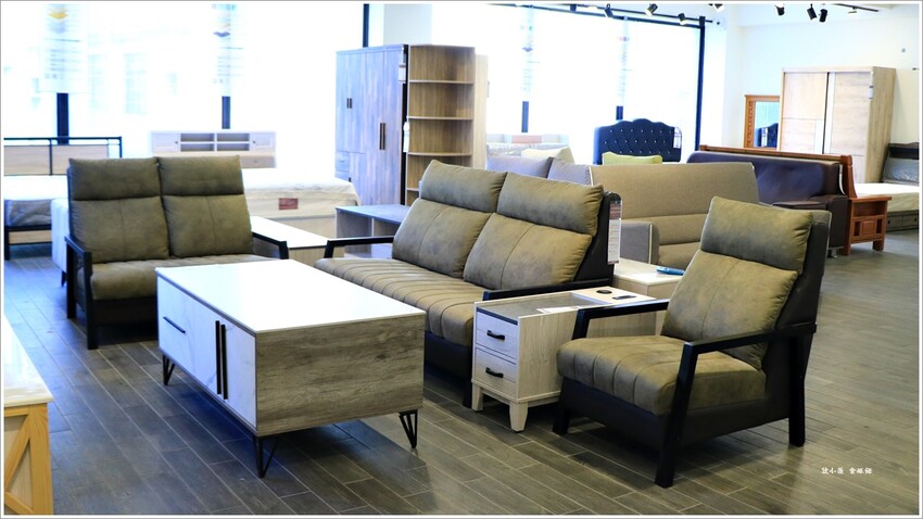 【高雄家具推薦】億家具 批發倉庫 高雄‧在地家具批發商，專人配送組裝，家具款式多樣一次搞定需求 - 敦 小 蓮の食旅錄
