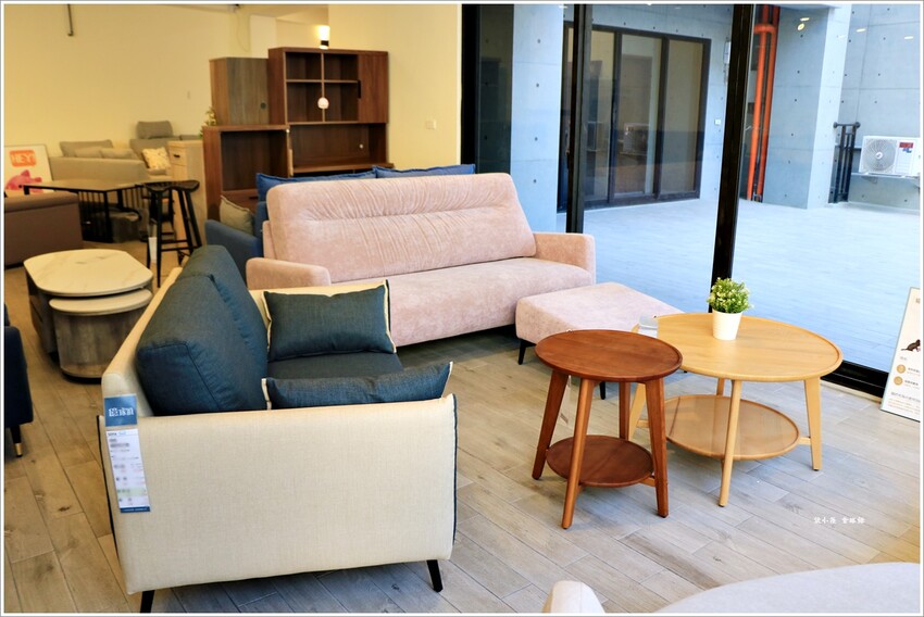 【高雄家具推薦】億家具 批發倉庫 高雄‧在地家具批發商，專人配送組裝，家具款式多樣一次搞定需求 - 敦 小 蓮の食旅錄