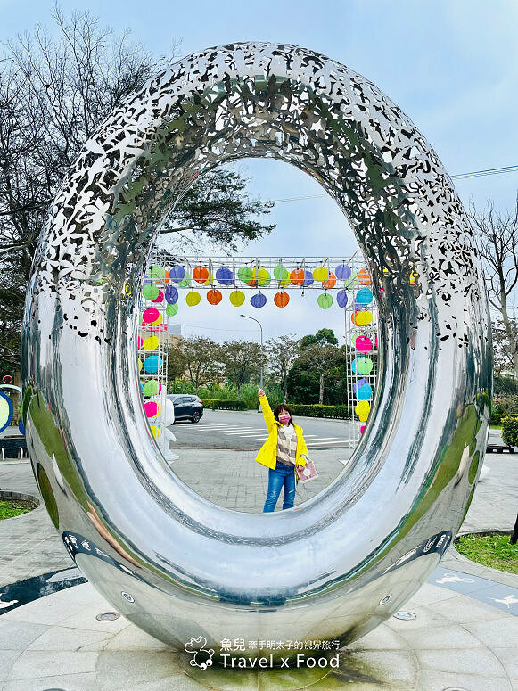 【漫遊富岡，光之饗宴】2023桃園燈會在楊梅，必看14公尺未來兔主燈與水上光舞秀，作伙搭火車逛燈會！ @魚兒 x 牽手明太子的「視」界旅行