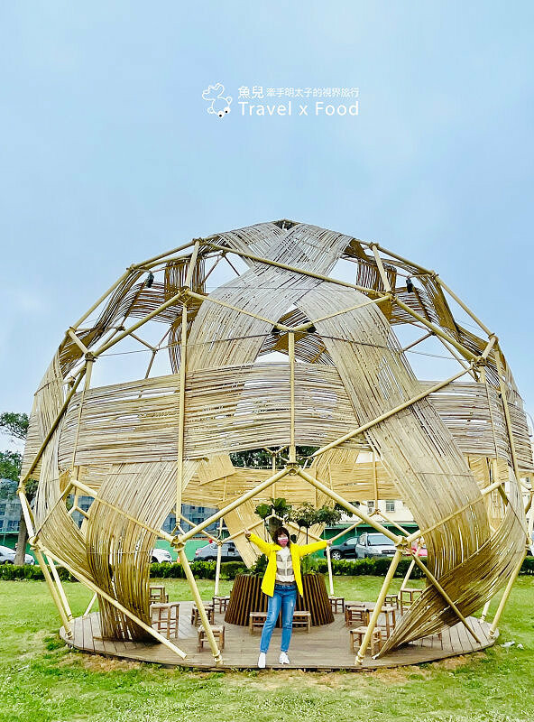 【漫遊富岡，光之饗宴】2023桃園燈會在楊梅，必看14公尺未來兔主燈與水上光舞秀，作伙搭火車逛燈會！ @魚兒 x 牽手明太子的「視」界旅行