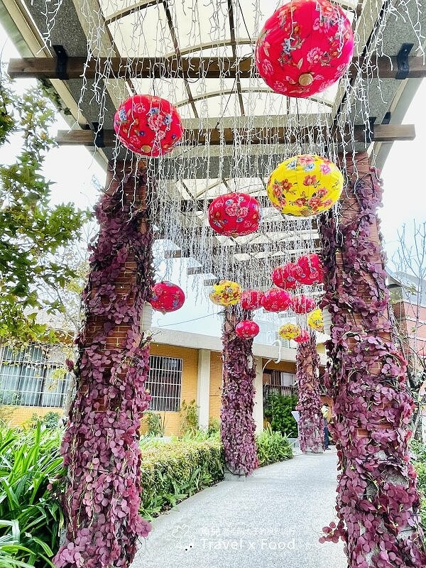 【漫遊富岡，光之饗宴】2023桃園燈會在楊梅，必看14公尺未來兔主燈與水上光舞秀，作伙搭火車逛燈會！ @魚兒 x 牽手明太子的「視」界旅行