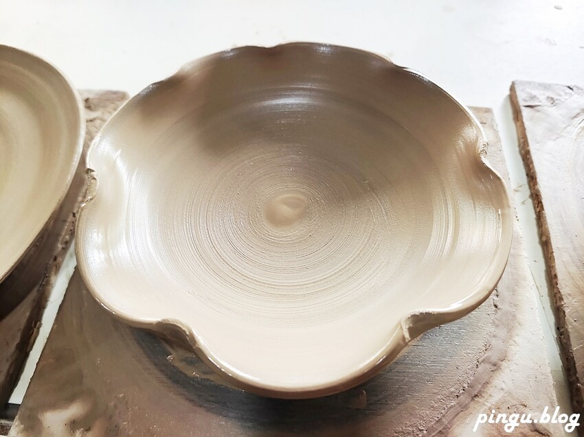 2023田中蜀葵花季開跑!!繽紛的蜀葵花海 宅一起網美景點 美味的桶子雞套餐 手拉坏DIY一次滿足