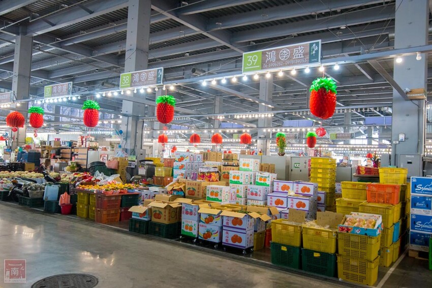 【臺南一日遊】自駕旅遊租車推薦AVIS艾維士租車,就在台南高鐵站附近超方便,提供免費高鐵至租車處來回接駁~AVIS艾維士租車 - 南人幫