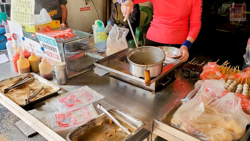 【臺南一日遊】自駕旅遊租車推薦AVIS艾維士租車,就在台南高鐵站附近超方便,提供免費高鐵至租車處來回接駁~AVIS艾維士租車 - 南人幫