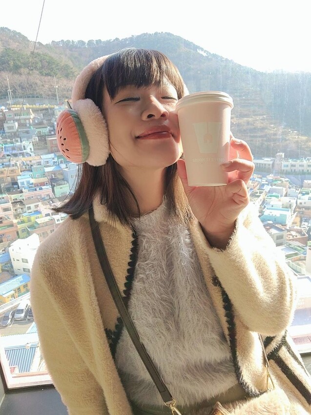 3968.jpg - 【韓國.釜山】HANBOK IT HOUSE韓服咖啡廳+租借韓服15000韓元限時兩小時贈一杯咖啡