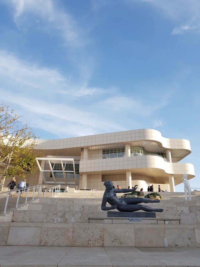 20180211_163707.jpg - 【美國】洛杉磯蓋蒂中心(Getty Center)可俯瞰洛杉磯全景。賞夕陽觀夜景