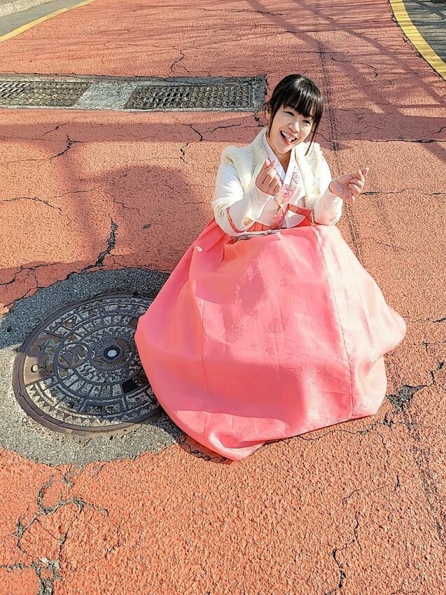 3966.jpg - 【韓國.釜山】HANBOK IT HOUSE韓服咖啡廳+租借韓服15000韓元限時兩小時贈一杯咖啡