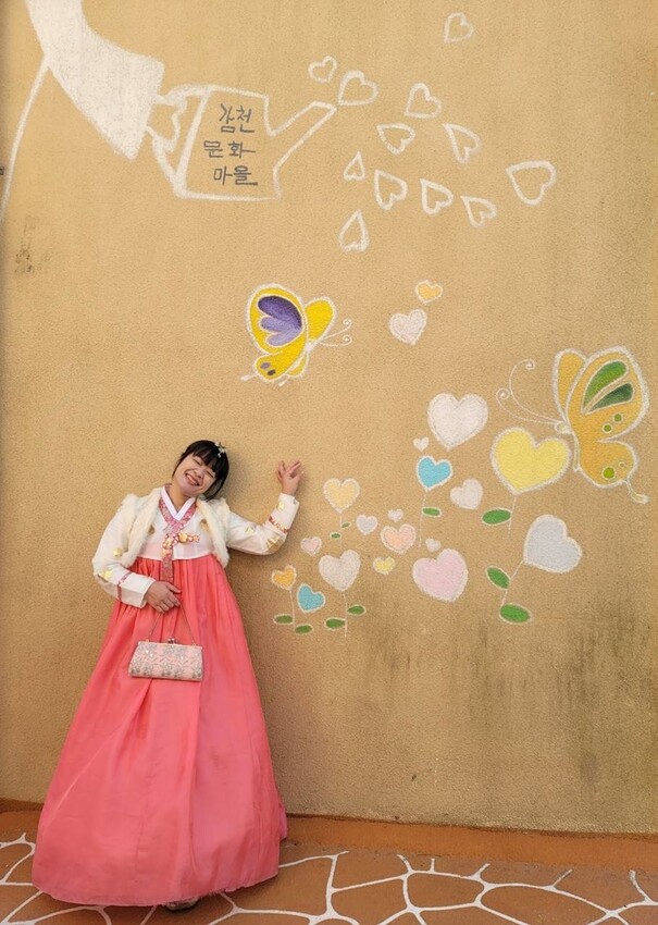 3960.jpg - 【韓國.釜山】HANBOK IT HOUSE韓服咖啡廳+租借韓服15000韓元限時兩小時贈一杯咖啡