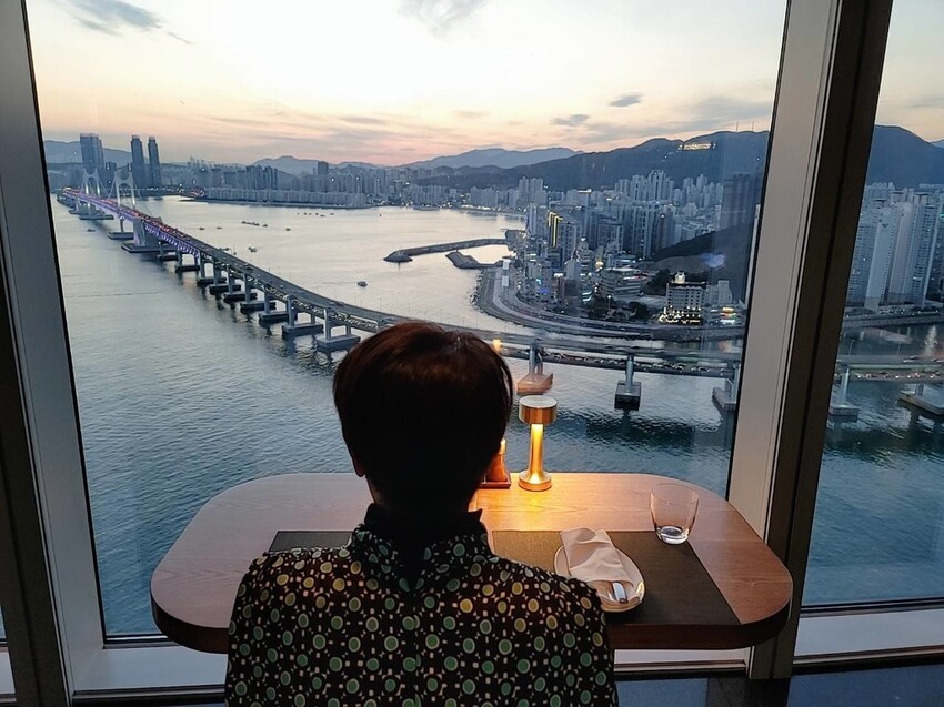 1737.jpg - 【韓國.釜山】全釜山最美夜景餐廳。Dining Room Park Hyatt Busan柏悅酒店內 1737.jpg - 【韓國.釜山】全釜山最美夜景餐廳。Dining Room Park Hyatt Busan柏悅酒店內