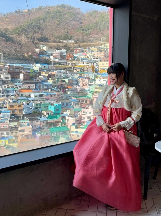 4004.jpg - 【韓國.釜山】HANBOK IT HOUSE韓服咖啡廳+租借韓服15000韓元限時兩小時贈一杯咖啡